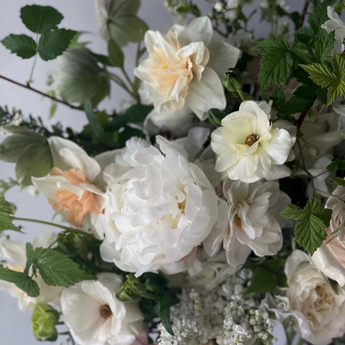 Neutral Designers Choice Hand-Tied Bouquet